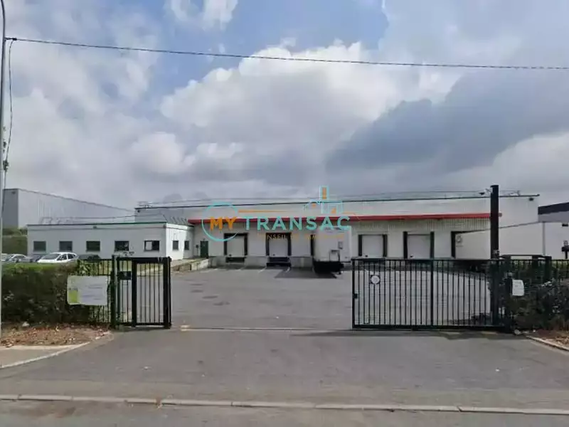 Divers, 2 800 m²