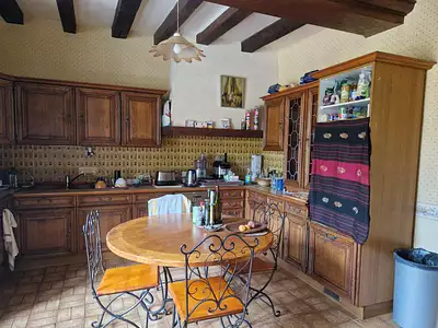 Maison, 246 m²