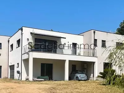 Maison, 130 m²