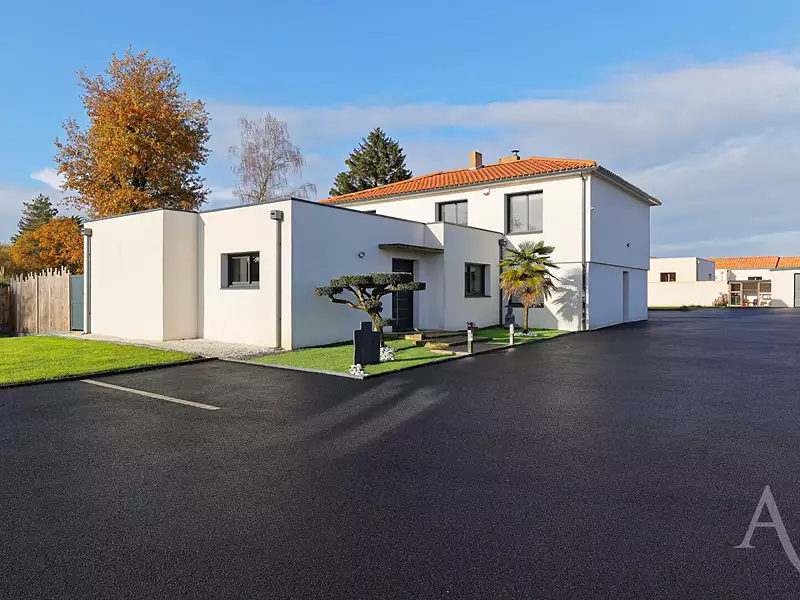 Maison, 209 m²