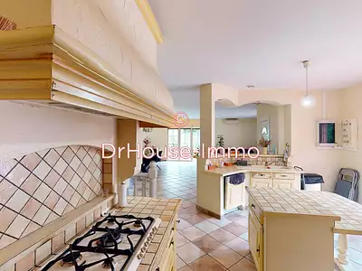 Maison, 183,16 m²