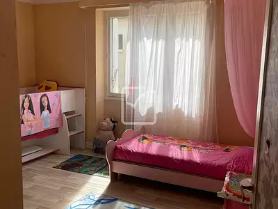 Maison, 145 m²