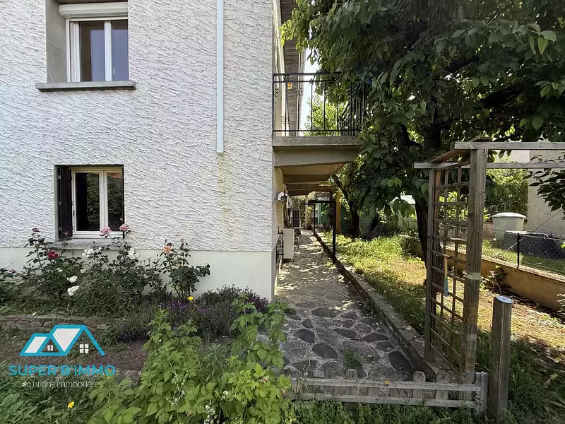 Maison, 182 m²