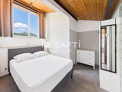 Maison, 282 m²