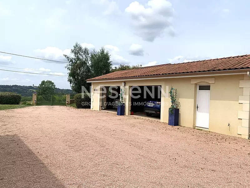 Maison, 227 m²