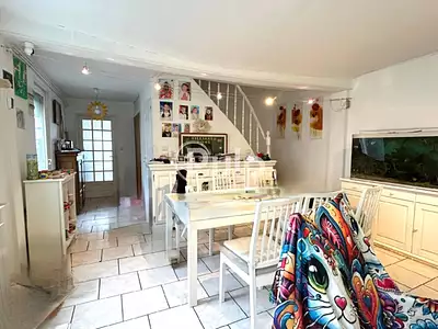 Maison, 260 m²