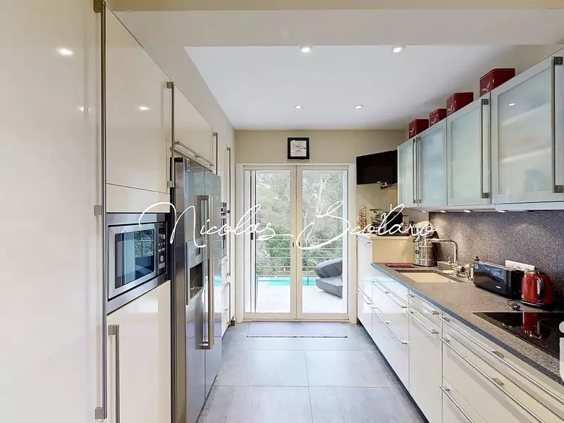 Maison, 223 m²