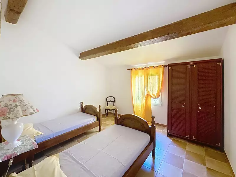 Maison, 330 m²