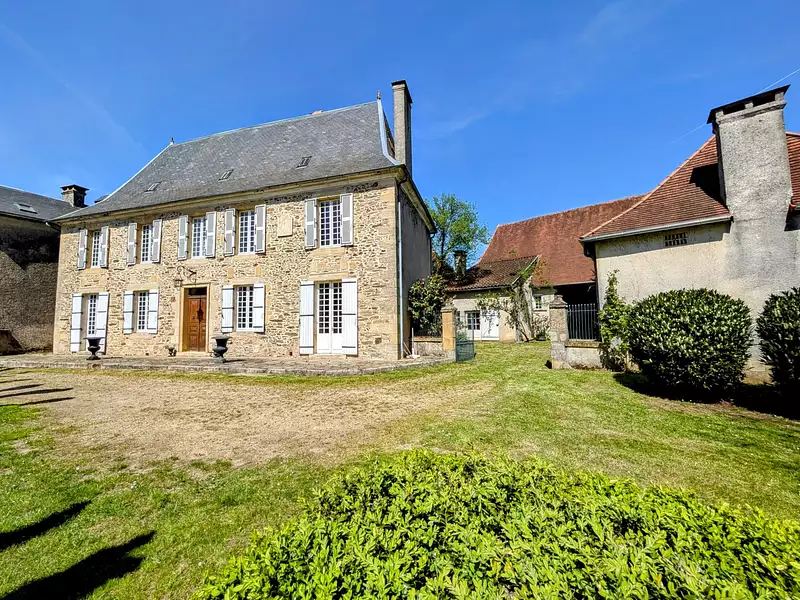 Maison, 176 m²