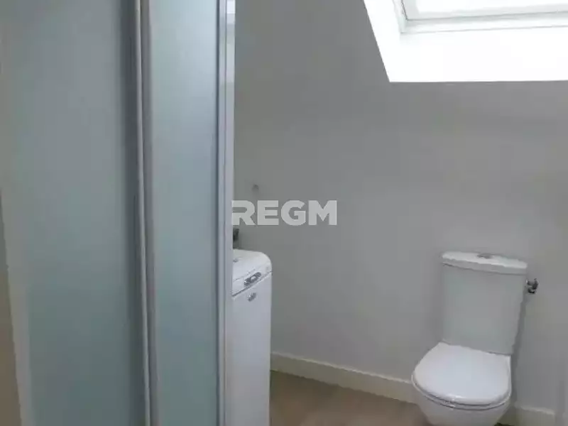 Immeuble, 76 m²