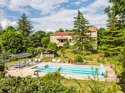 Maison, 250 m²