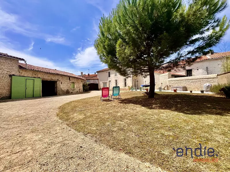 Maison, 143 m²