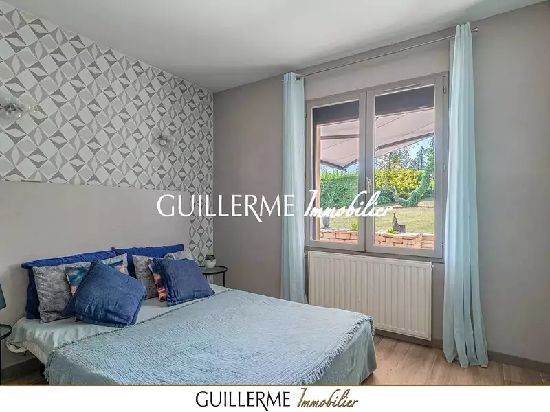 Maison, 168 m²