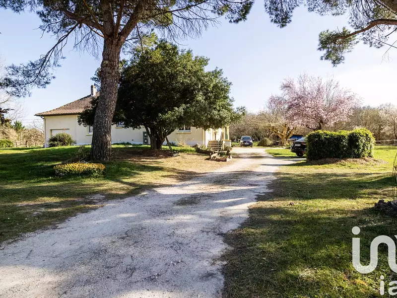 Maison, 137 m²