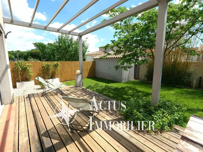 Maison, 101 m²