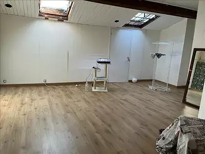 Maison, 225 m²