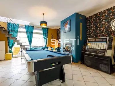 Maison, 264 m²