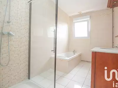 Maison, 175 m²
