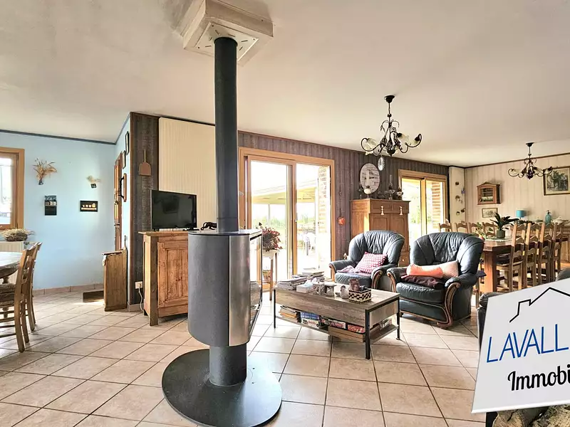 Maison, 145 m²