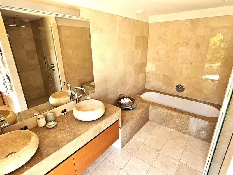 Maison, 608 m²
