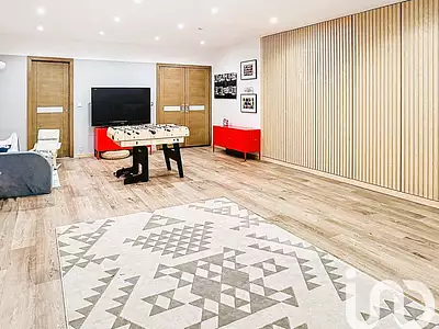 Maison, 169 m²
