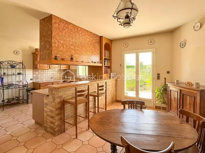 Maison, 237 m²