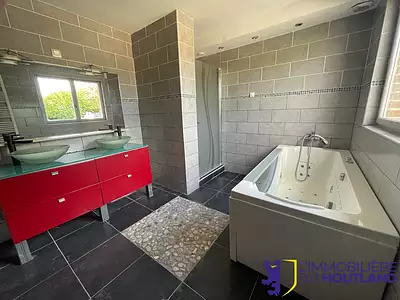 Maison, 176 m²