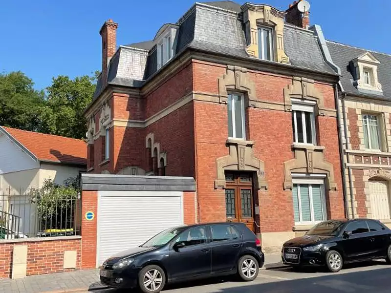 Maison, 212 m²