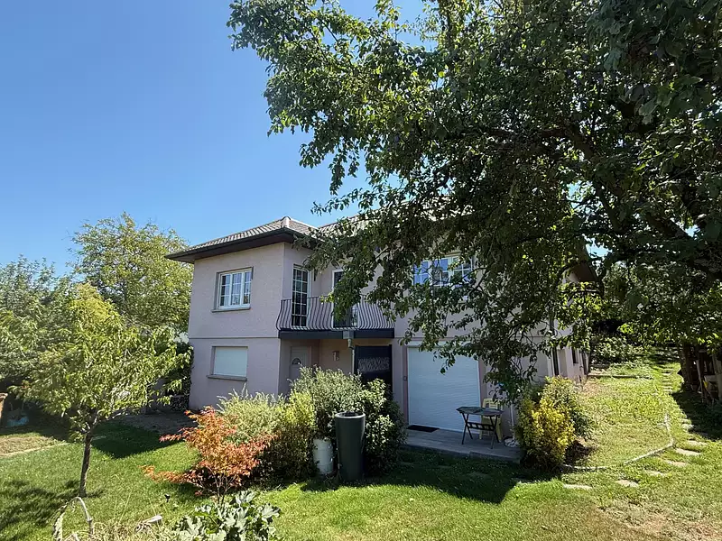Maison, 246 m²