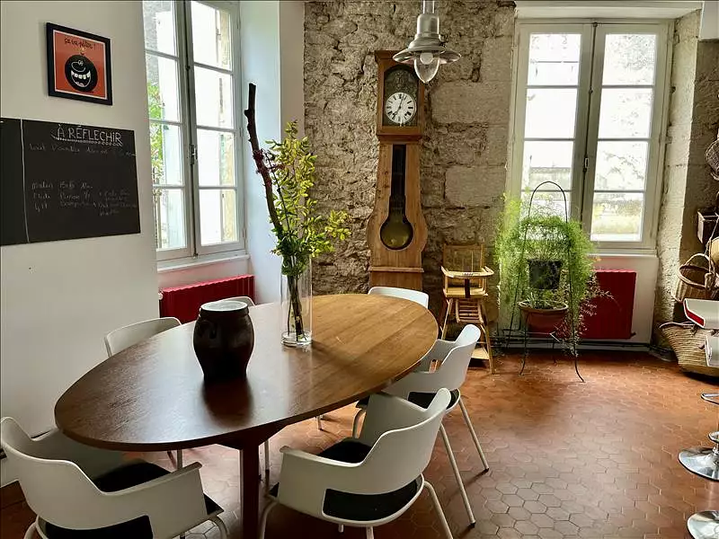 Maison, 400 m²