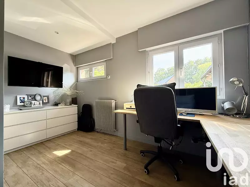 Maison, 225 m²