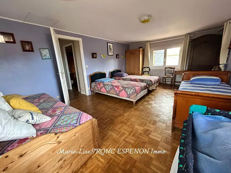 Maison, 162 m²