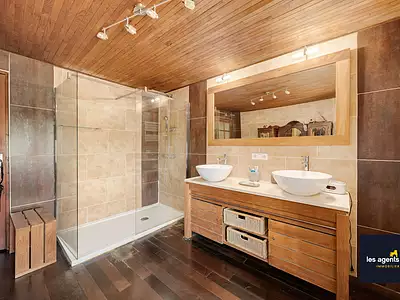Maison, 202 m²