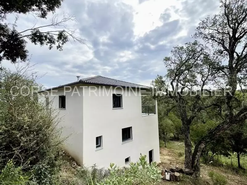 Maison, 145 m²