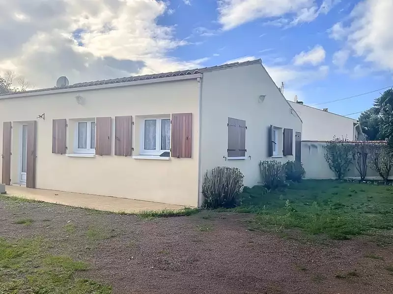 Maison, 77 m²