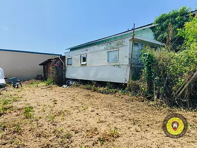 Terrain, 713 m²