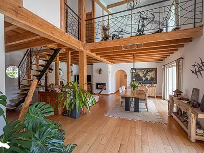 Maison, 240 m²