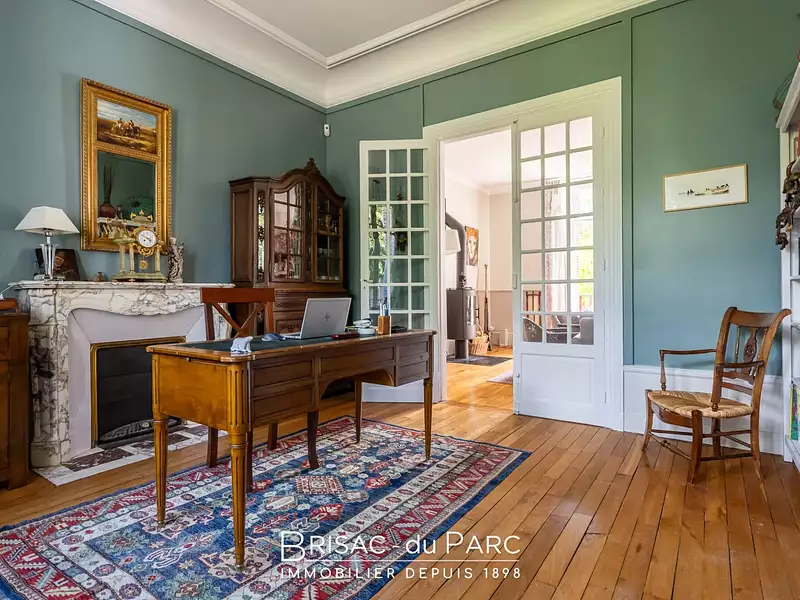 Maison, 250 m²