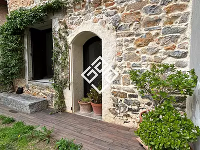Maison, 275 m²