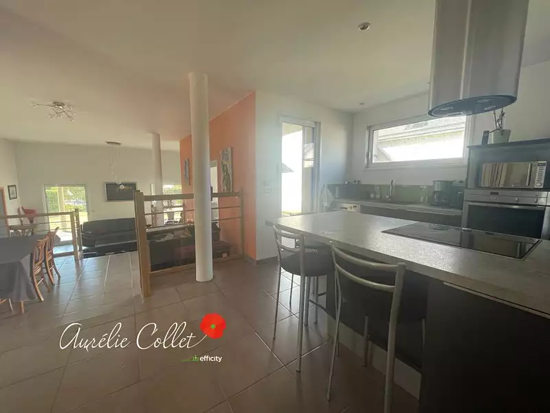 Maison, 112 m²