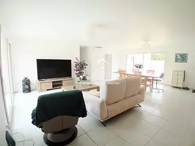 Maison, 143 m²