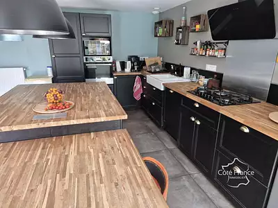 Maison, 165 m²