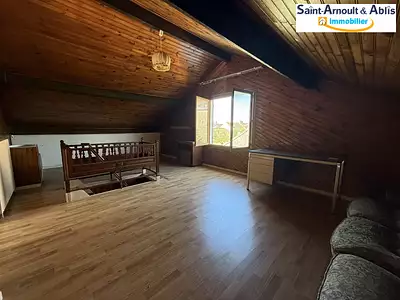 Maison, 180 m²