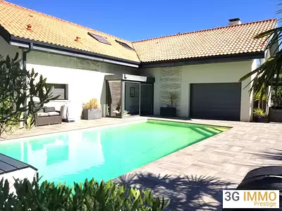 Maison, 279 m²