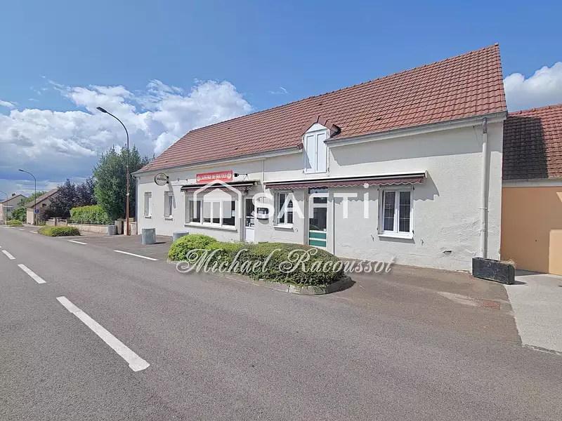 Divers, 200 m²