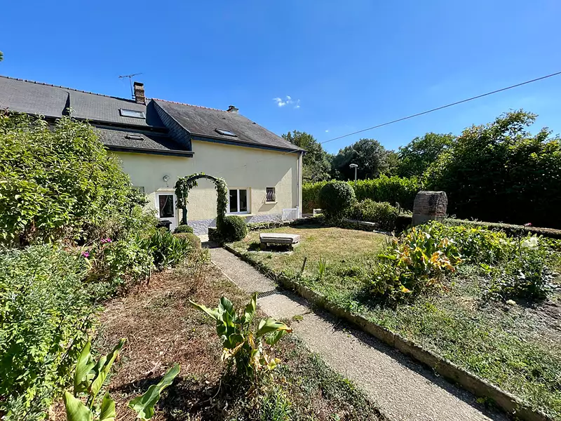 Maison, 99 m²
