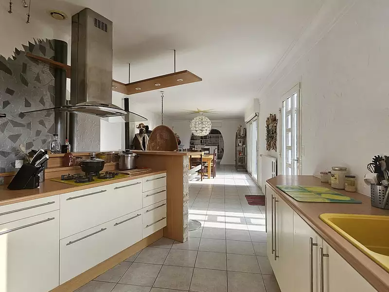 Maison, 217 m²