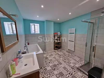Maison, 245 m²