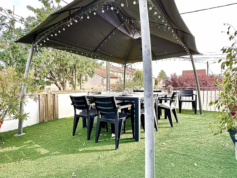 Maison, 167 m²
