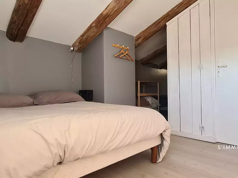 Maison, 376,3 m²